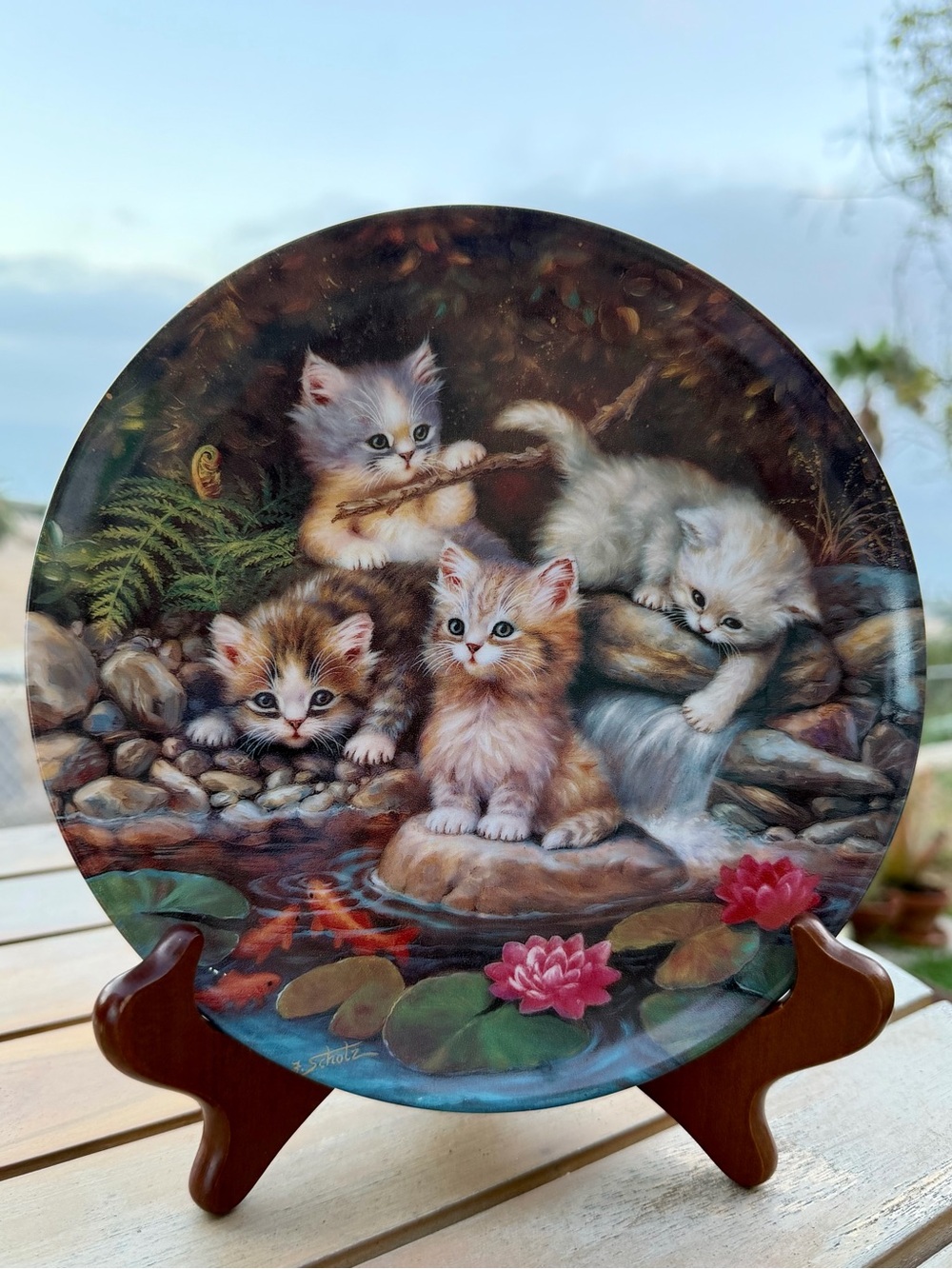Decorative Kitten Plate Wall Display in Multicolor
